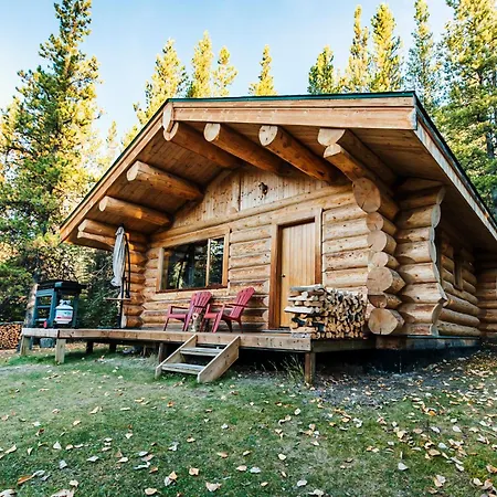 Rocky Mountain Escape Log Cabin Rentals - Rock Lake Rock Lake Lodge Provincial Park Exterior photo